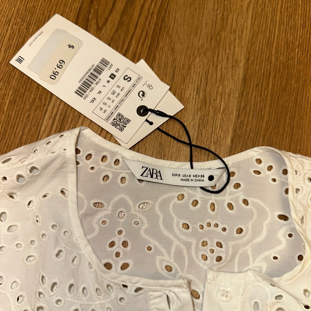 Zara White Eyelet Broderie Anglaise Dress - Picture 3 of 3